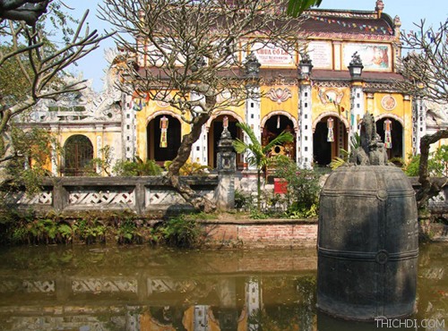 top 10 dia diem du lich noi tieng cua nam dinh 1 - Top 10 địa điểm du lịch nổi tiếng của Nam Định