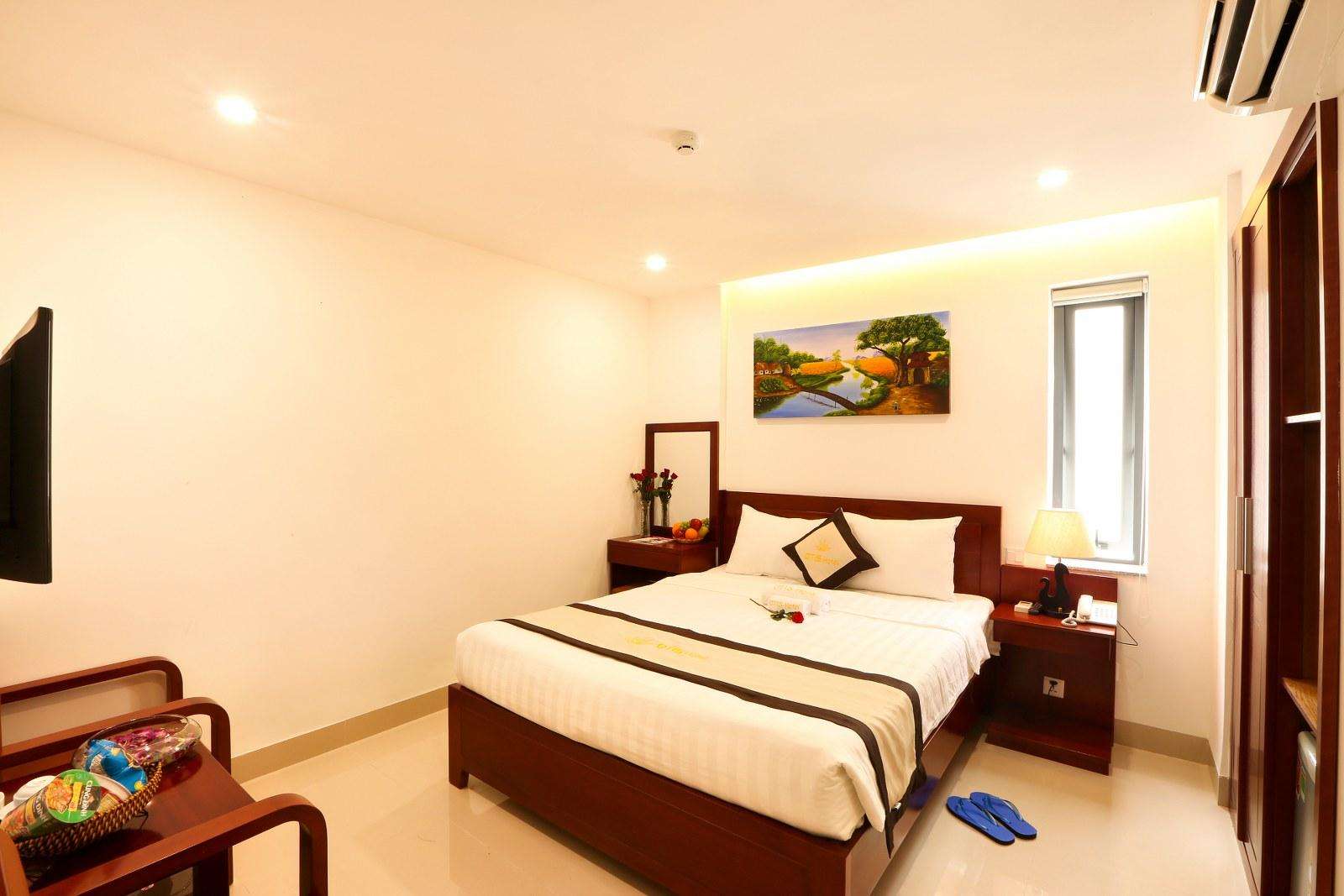 Giá phòng OTIS Hotel, Thanh Bình từ 24-11-2022 đến 25-11-2022