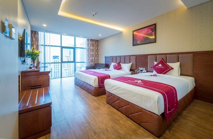 CRYSTAL HOTEL (Đà Nẵng) - Đánh giá Khách sạn & So sánh giá - Tripadvisor