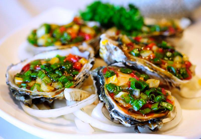 Top 10 Nhà hàng hải sản ngon nổi tiếng tại quận Sơn Trà, Đà Nẵng -  Toplist.vn