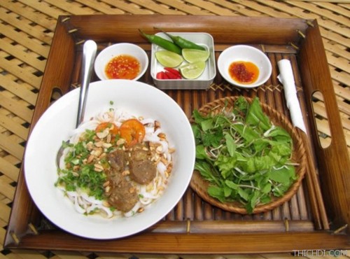 top 10 mon an noi tieng khong nen bo qua khi du lich da nang - Top 10 món ăn nổi tiếng không nên bỏ qua khi du lịch Đà Nẵng