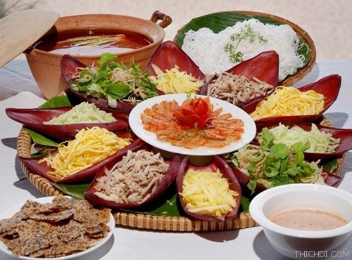 top 10 mon an noi tieng khong nen bo qua khi du lich phan thiet 8 - Top 10 món ăn nổi tiếng không nên bỏ qua khi du lịch Phan Thiết