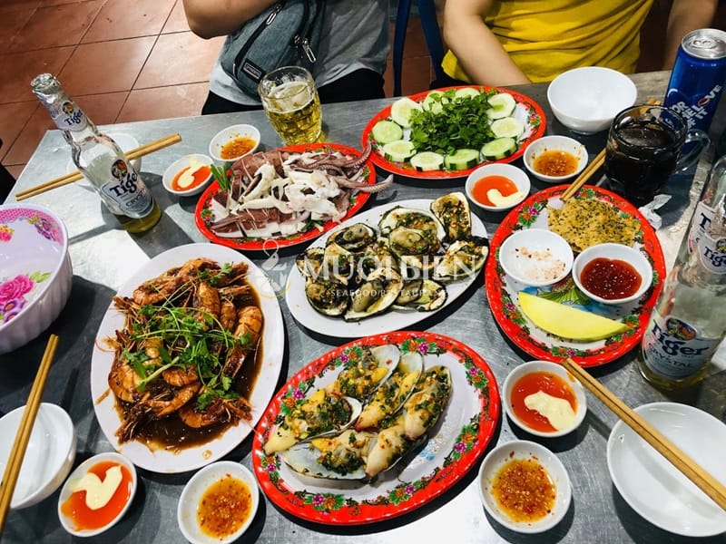Top 7+ Nhà Hàng Hải Sản Ngon Và Nổi Tiếng Tại Đà Nẵng